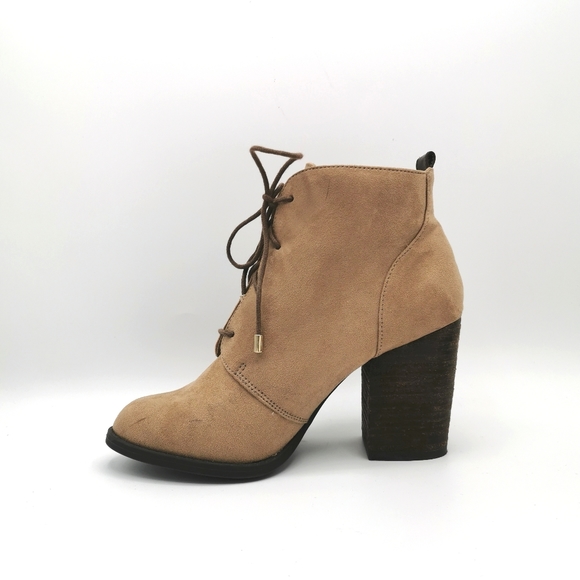 SIZE 8 Call it SPRING Boots, Soft Tan, Ankle Boots NWOT - Picture 9 of 10